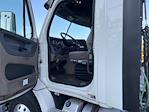 Used 2018 Freightliner Cascadia Detroit DD13 Semi Truck for sale #M217364 - photo 9