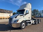 Used 2021 Freightliner Cascadia Detroit DD13 Semi Truck for sale #M220015 - photo 3