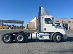 Used 2021 Freightliner Cascadia Detroit DD13 Semi Truck for sale #M220023 - photo 8