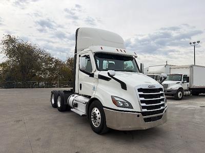 Used 2021 Freightliner Cascadia Detroit DD13 Semi Truck for sale #M220040 - photo 1