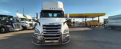 Used 2021 Freightliner Cascadia Detroit DD13 Semi Truck for sale #M220071 - photo 2