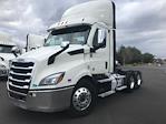 Used 2021 Freightliner Cascadia Detroit DD13 Semi Truck for sale #M220078 - photo 3
