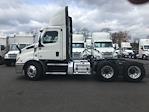 Used 2021 Freightliner Cascadia Detroit DD13 Semi Truck for sale #M220078 - photo 4
