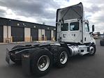Used 2021 Freightliner Cascadia Detroit DD13 Semi Truck for sale #M220078 - photo 7