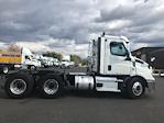 Used 2021 Freightliner Cascadia Detroit DD13 Semi Truck for sale #M220079 - photo 8