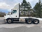 Used 2021 Freightliner Cascadia Detroit DD13 Semi Truck for sale #M220085 - photo 4