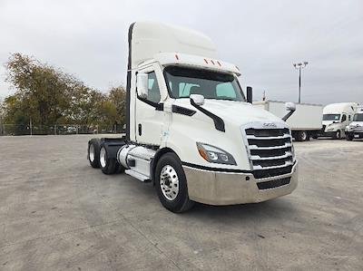 Used 2021 Freightliner Cascadia Detroit DD13 Semi Truck for sale #M220092 - photo 1
