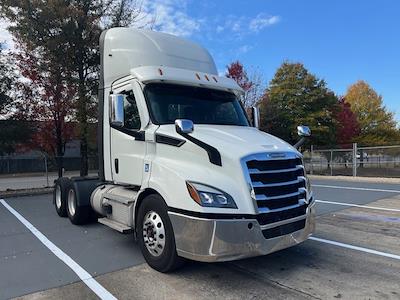 Used 2021 Freightliner Cascadia Detroit DD13 Semi Truck for sale #M220118 - photo 1