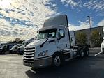 Used 2021 Freightliner Cascadia Detroit DD13 Semi Truck for sale #M220126 - photo 3