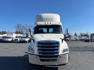 Used 2021 Freightliner Cascadia Detroit DD13 Semi Truck for sale #M220136 - photo 2