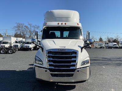 Used 2021 Freightliner Cascadia Detroit DD13 Semi Truck for sale #M220137 - photo 2