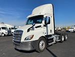 Used 2021 Freightliner Cascadia Detroit DD13 Semi Truck for sale #M220154 - photo 3