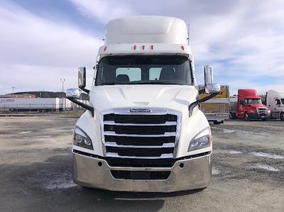 Used 2021 Freightliner Cascadia Detroit DD13 Semi Truck for sale #M220170 - photo 2