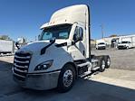 Used 2021 Freightliner Cascadia Detroit DD13 Semi Truck for sale #M220192 - photo 3