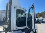 Used 2021 Freightliner Cascadia Detroit DD13 Semi Truck for sale #M220193 - photo 12