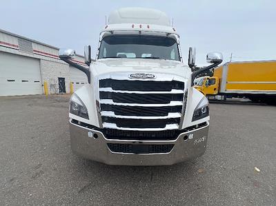 Used 2021 Freightliner Cascadia Detroit DD13 Semi Truck for sale #M220198 - photo 2