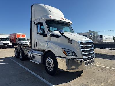 Used 2021 Freightliner Cascadia Detroit DD13 Semi Truck for sale #M220201 - photo 1