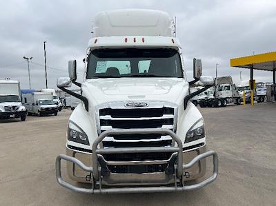 Used 2021 Freightliner Cascadia Detroit DD13 Semi Truck for sale #M220256 - photo 2