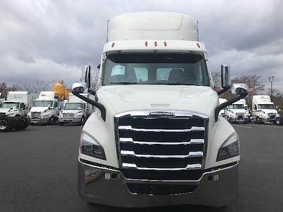 Used 2021 Freightliner Cascadia Detroit DD13 Semi Truck for sale #M220282 - photo 2