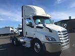 Used 2021 Freightliner Cascadia Detroit DD13 Semi Truck for sale #M220294 - photo 1
