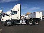 Used 2021 Freightliner Cascadia Detroit DD13 Semi Truck for sale #M220294 - photo 4