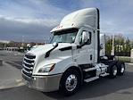 Used 2021 Freightliner Cascadia Detroit DD13 Semi Truck for sale #M220296 - photo 3