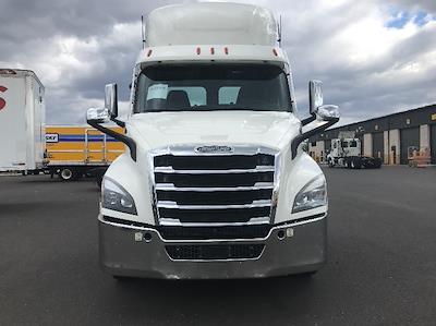 Used 2021 Freightliner Cascadia Detroit DD13 Semi Truck for sale #M220298 - photo 2
