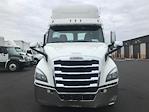 Used 2021 Freightliner Cascadia Detroit DD13 Semi Truck for sale #M220307 - photo 2