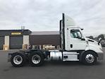 Used 2021 Freightliner Cascadia Detroit DD13 Semi Truck for sale #M220307 - photo 8