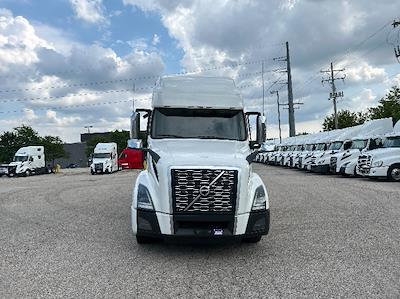 Used 2020 Volvo VNL Volvo D13 Semi Truck for sale #QG2303 - photo 2