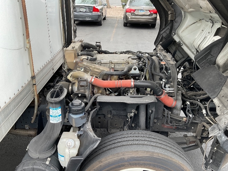 Used 2021 Isuzu NRR - photo 25