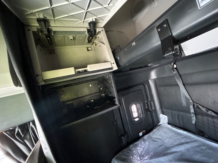 Used 2023 Freightliner Cascadia - photo 21