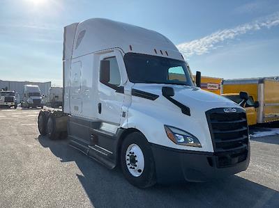Used 2023 Freightliner Cascadia Detroit DD13 Semi Truck with Sleeper Cab for sale #UPP235690 - photo 1