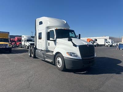 Used 2023 International LT - photo 1