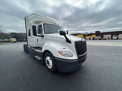 Used 2023 International LT - photo 1