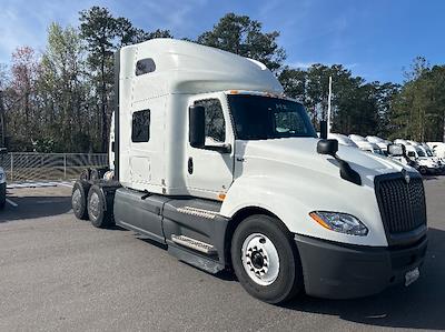 Used 2023 International LT - photo 1