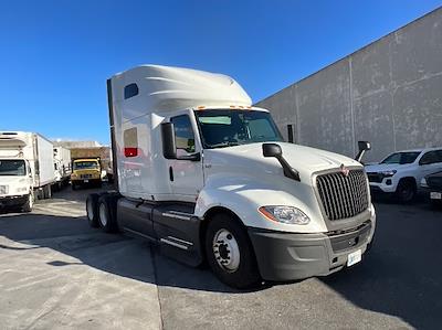 Used 2023 International LT - photo 1