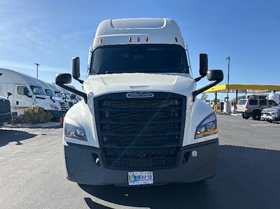 Used 2023 Freightliner Cascadia Detroit DD13 Semi Truck with Sleeper Cab for sale #UPP236115 - photo 2
