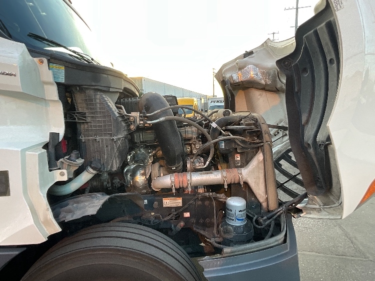 Used 2023 Freightliner Cascadia - photo 22