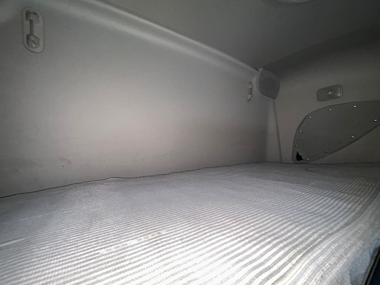 Used 2023 Freightliner Cascadia - photo 19