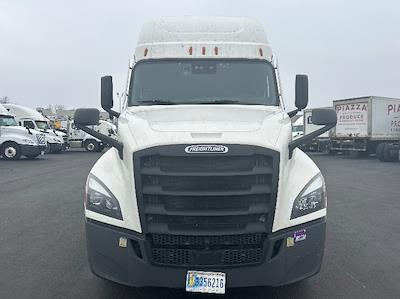 Used 2023 Freightliner Cascadia Detroit DD13 Semi Truck with Sleeper Cab for sale #UPP236163 - photo 2