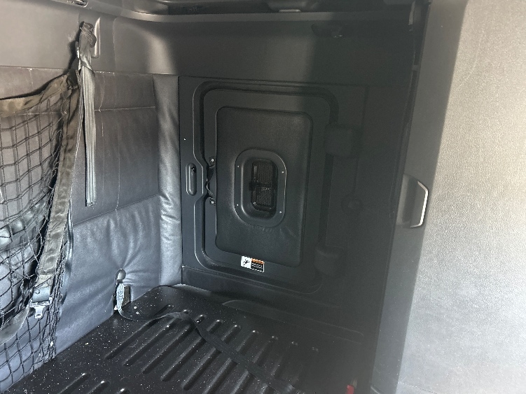 Used 2023 Freightliner Cascadia - photo 20