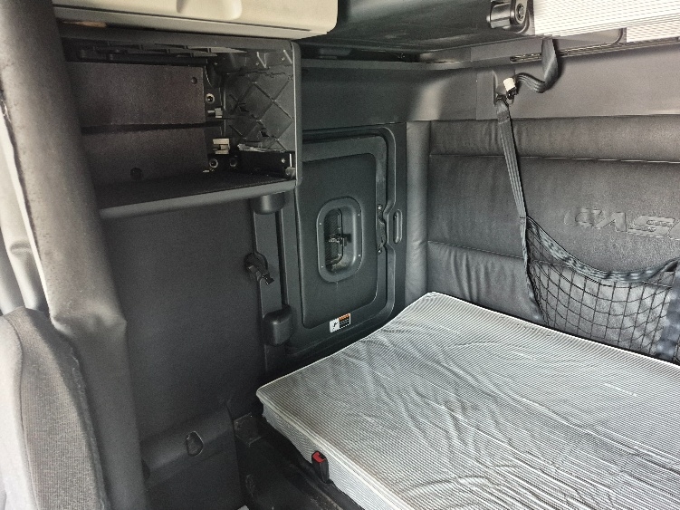 Used 2023 Freightliner Cascadia - photo 20