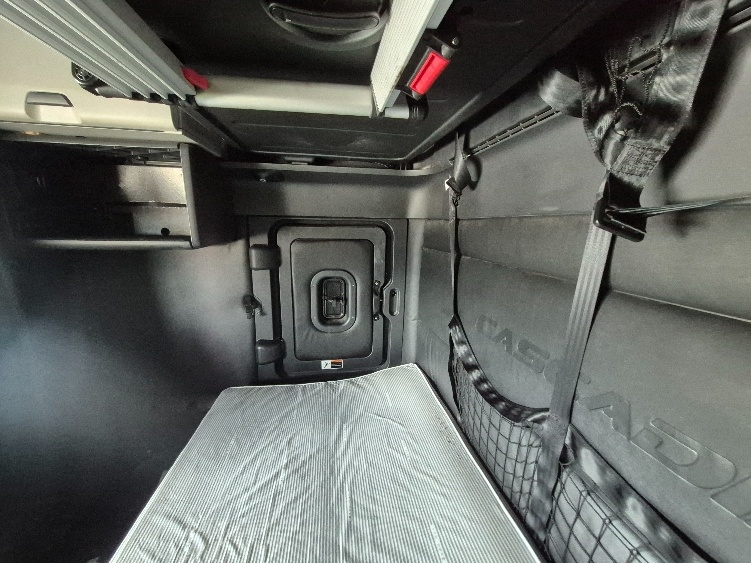 Used 2023 Freightliner Cascadia - photo 21