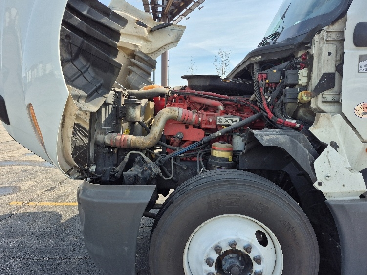 Used 2023 International LT - photo 23