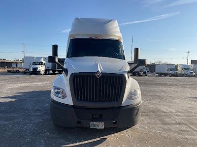 Used 2023 International LT - photo 1