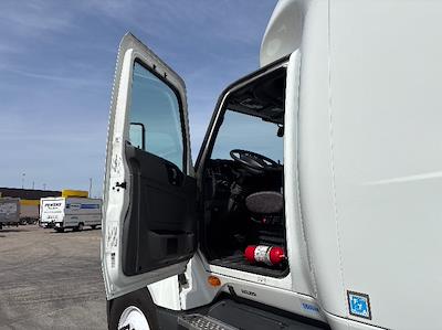 Used 2023 International LT - photo 1