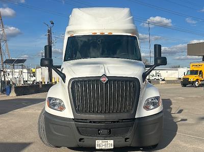 Used 2023 International LT - photo 1