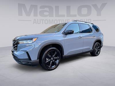 Used 2025 Honda Pilot - photo 1