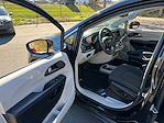 2017 Chrysler Pacifica FWD Minivan for sale #P610432 - photo 10